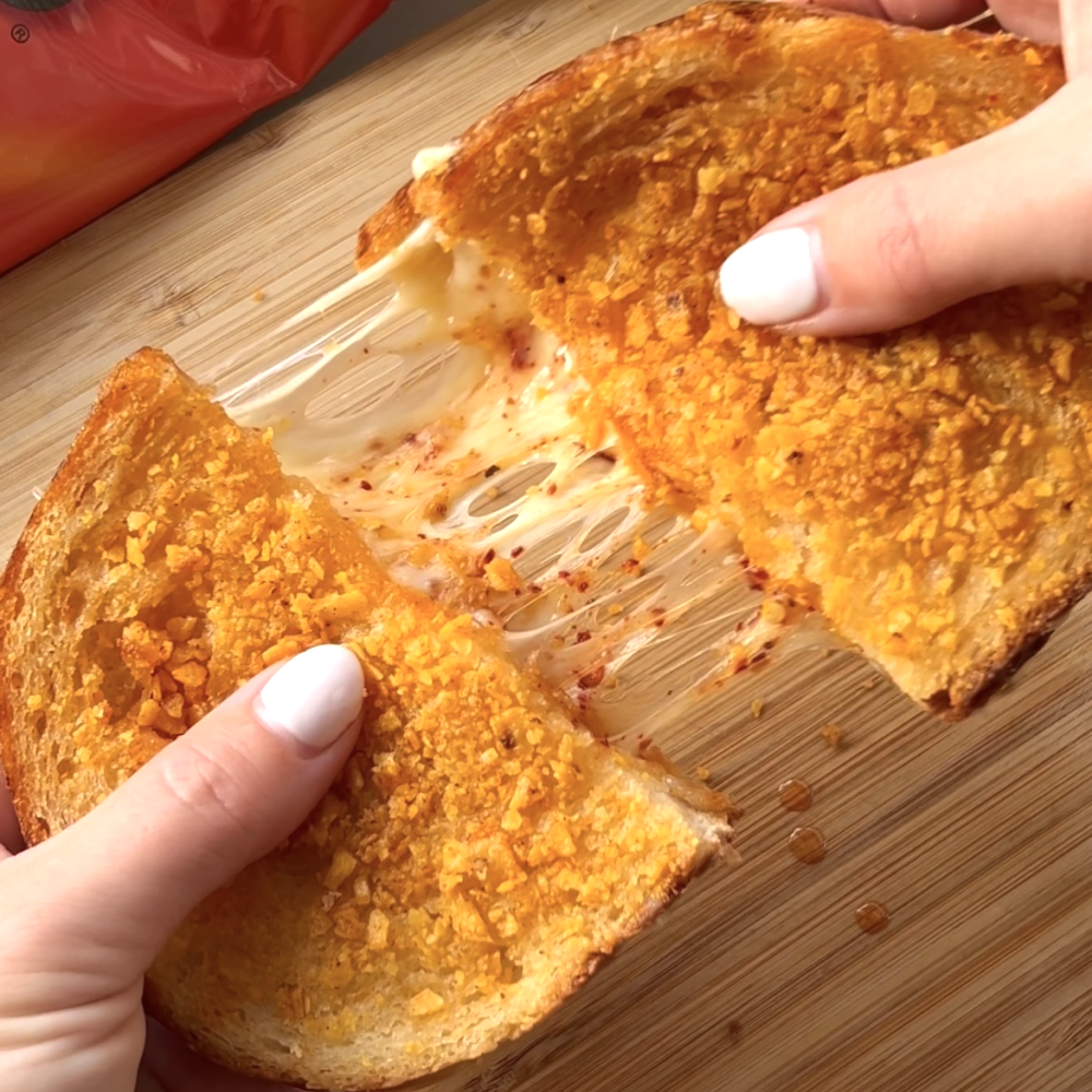 {"Text":"","URL":"https://www.karrinyupcentre.com.au/inspiration/food/jan-jun-2024/hot-honey-dorito-crusted-cheese-toastie","OpenNewWindow":false}