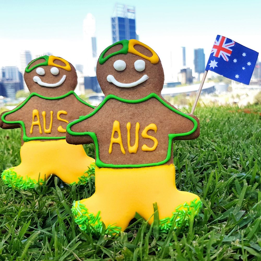 Aussie the Gingerbread Man is back at Miss Maud!